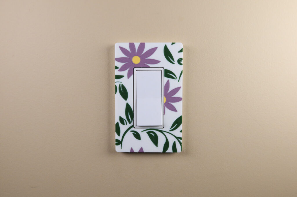 Flowers Pattern - Electrical Cover Plate - Screwless Design for Outlets & Light Switches