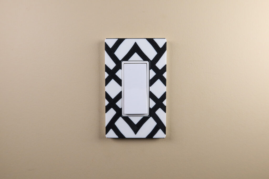 Linear Pattern - Electrical Cover Plate - Screwless Design for Outlets & Light Switches
