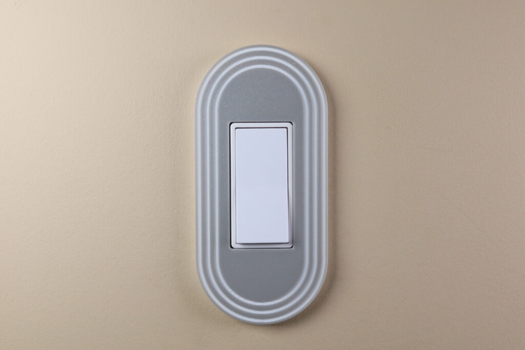 Round Lines - Electrical Cover Plate - Screwless Design for Outlets & Light Switches