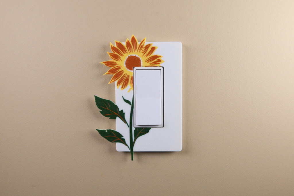 Sunflower Themed - Electrical Cover Plate - Screwless Design for Outlets & Light Switches