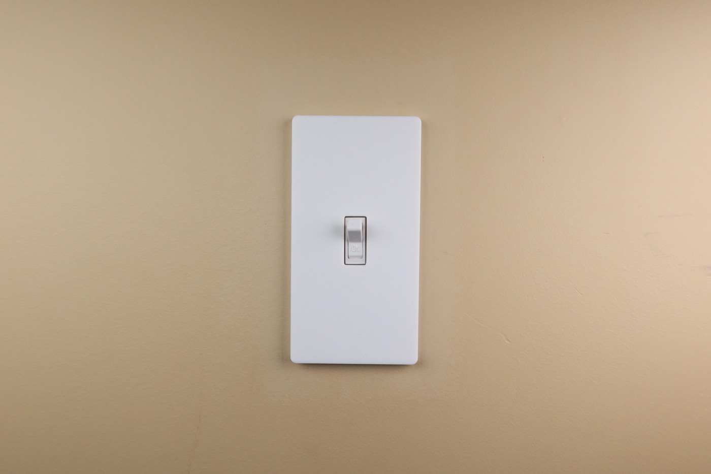 switch-1-narrow-white