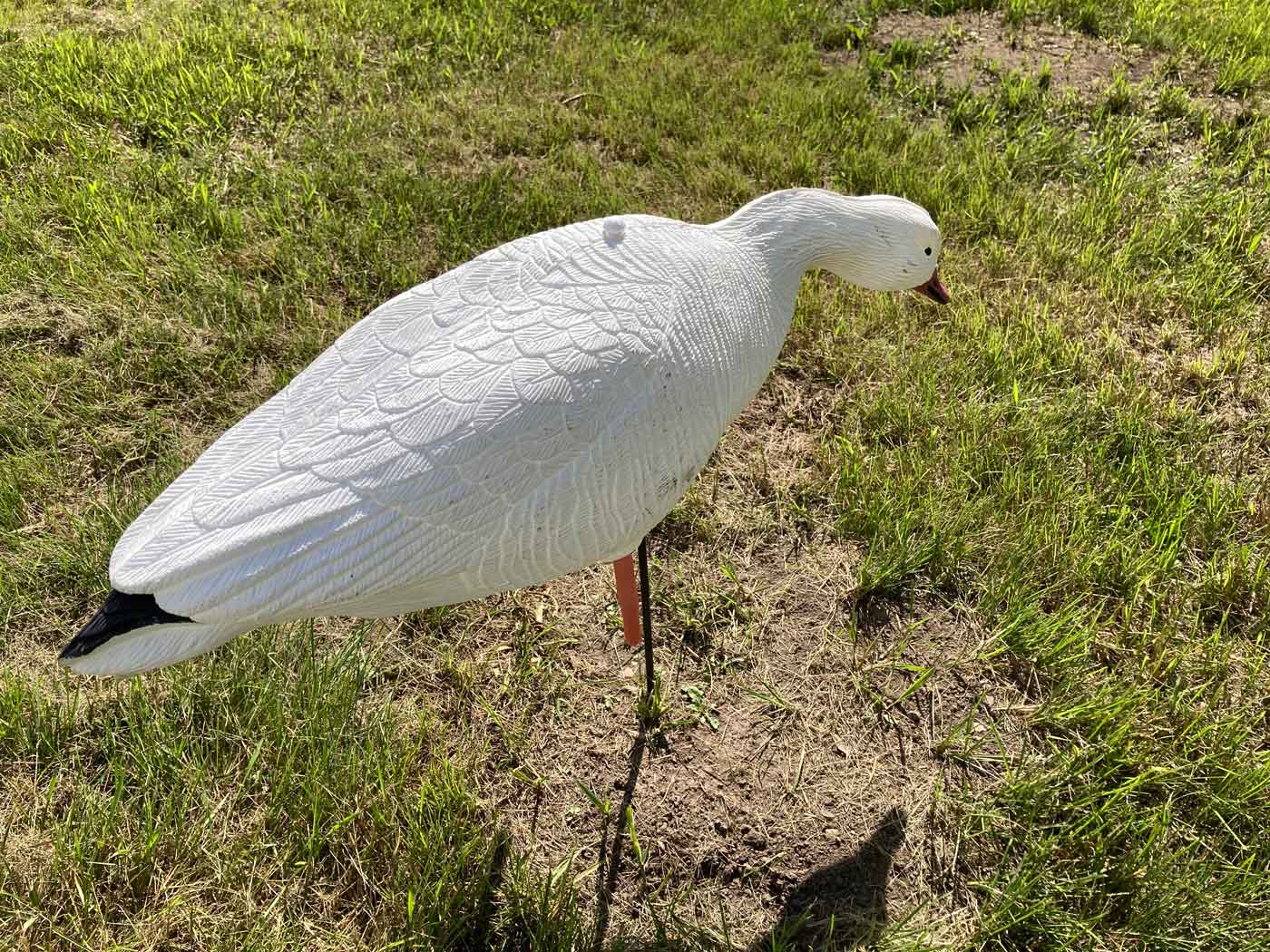Goose-Decoy-Top-Rod-Mount-7mm-White-Install-1